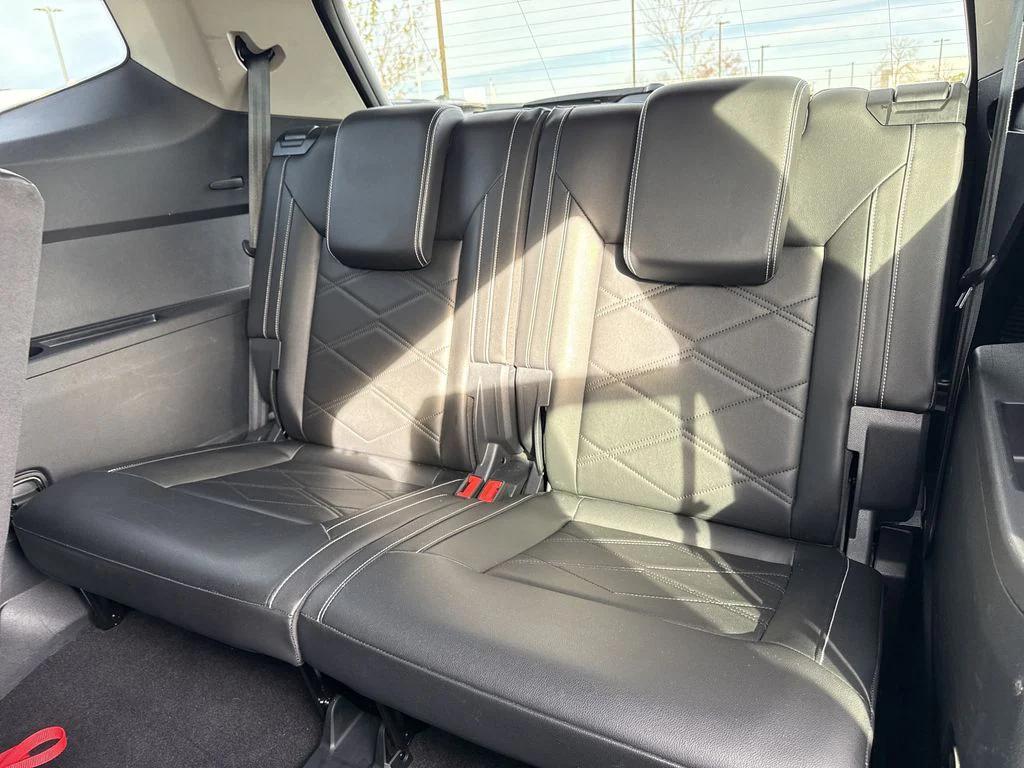 used 2024 Volkswagen Atlas car, priced at $27,000