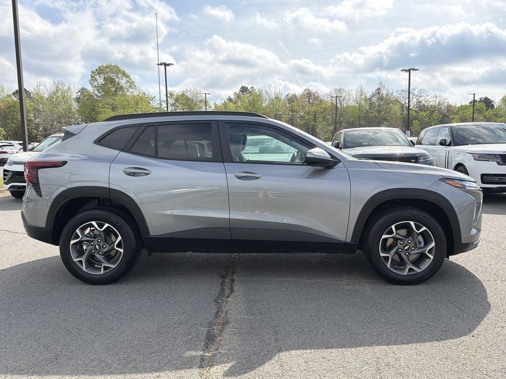 used 2025 Chevrolet Trax car, priced at $20,650
