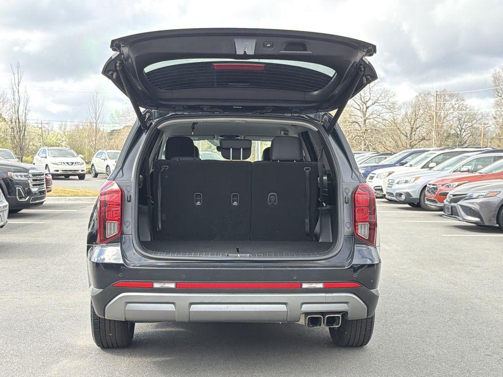 used 2024 Hyundai Palisade car, priced at $31,000