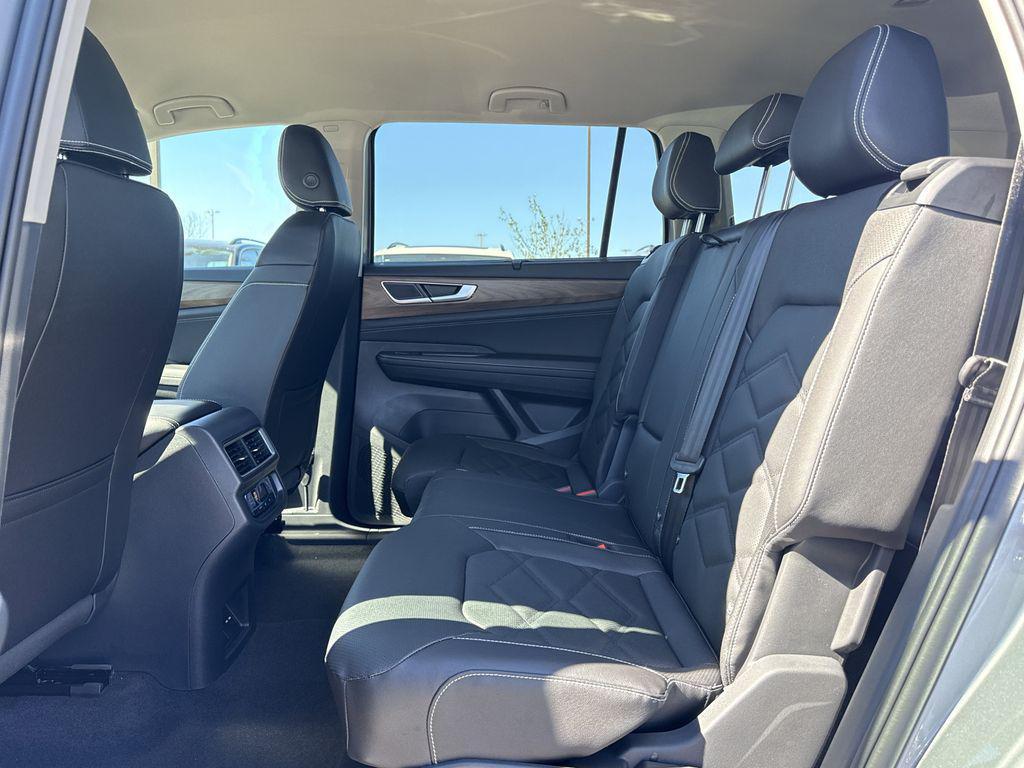 new 2026 Volkswagen Atlas car, priced at $46,478