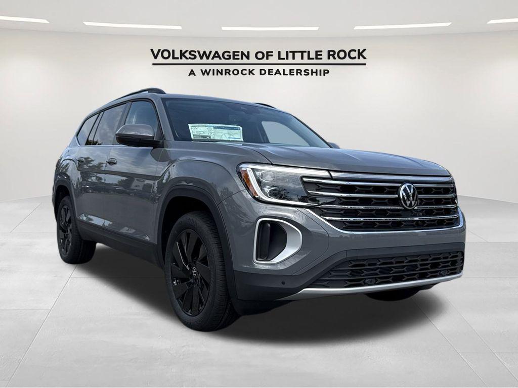 new 2026 Volkswagen Atlas car, priced at $46,622