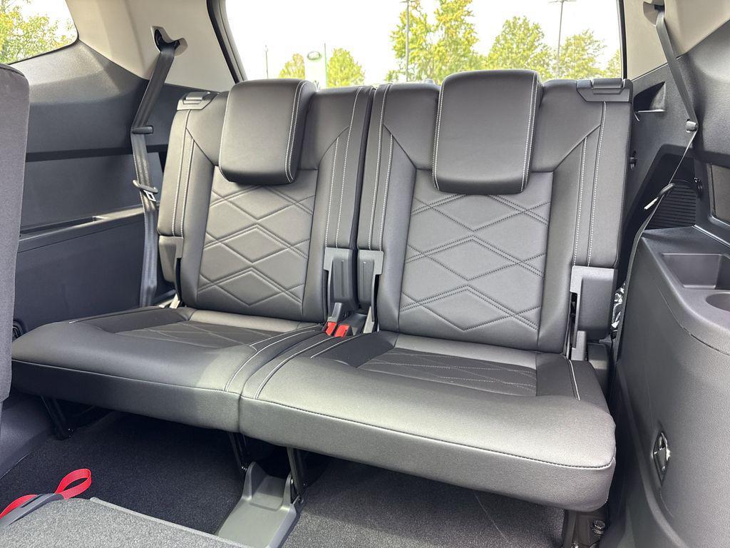 new 2026 Volkswagen Atlas car, priced at $46,622