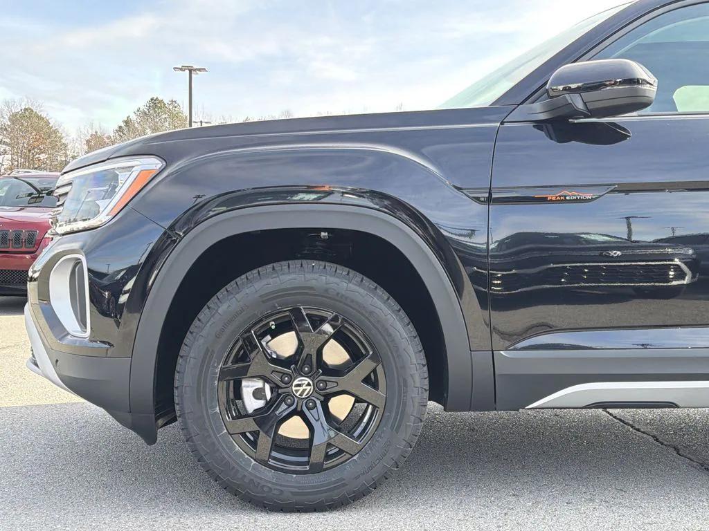 new 2026 Volkswagen Atlas car, priced at $48,827