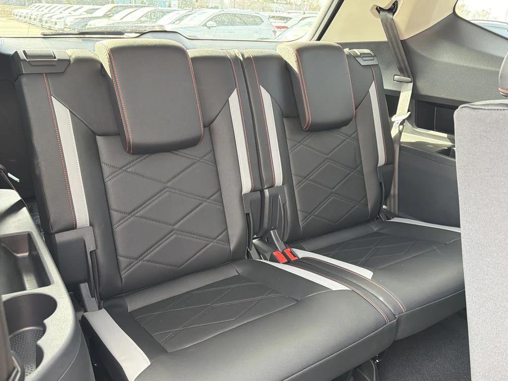 new 2026 Volkswagen Atlas car, priced at $48,827