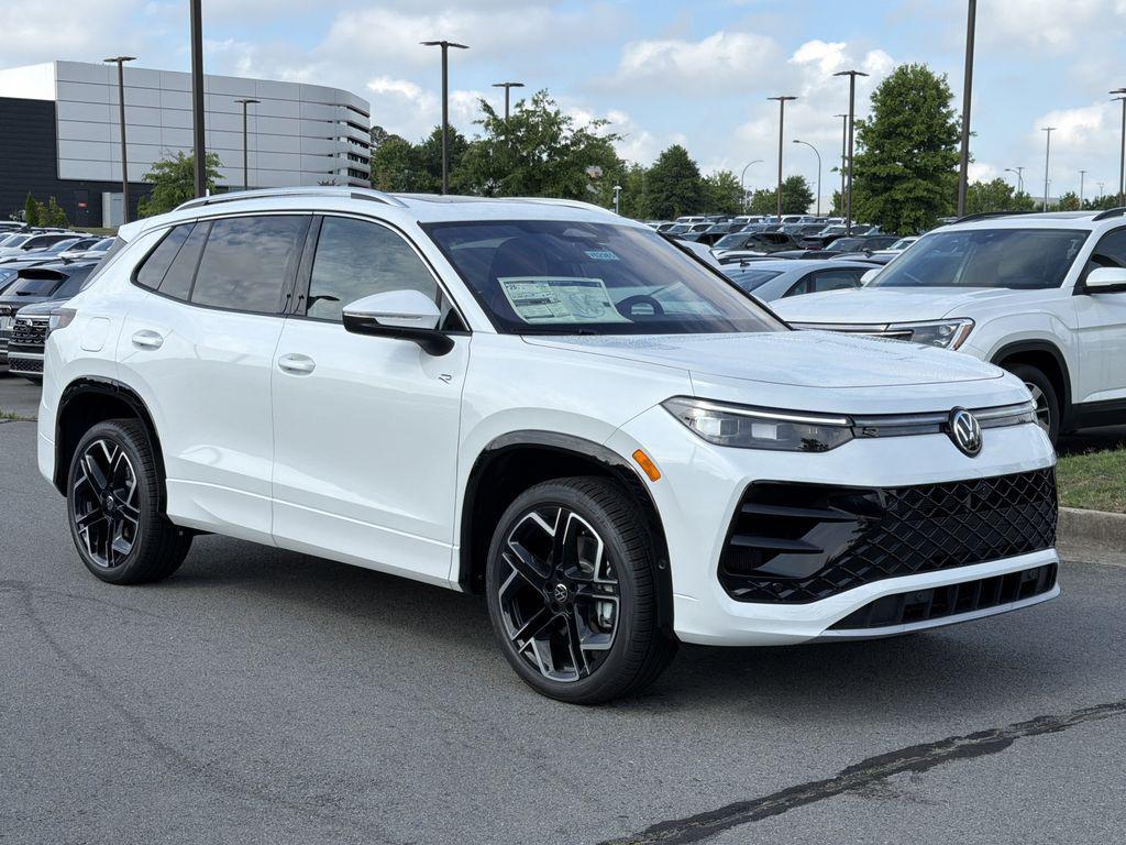 new 2026 Volkswagen Tiguan car, priced at $46,021
