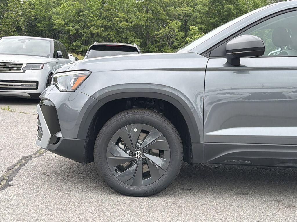 new 2026 Volkswagen Taos car, priced at $28,047