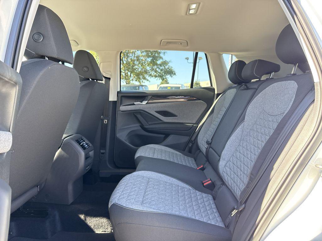 new 2025 Volkswagen Tiguan car, priced at $28,500