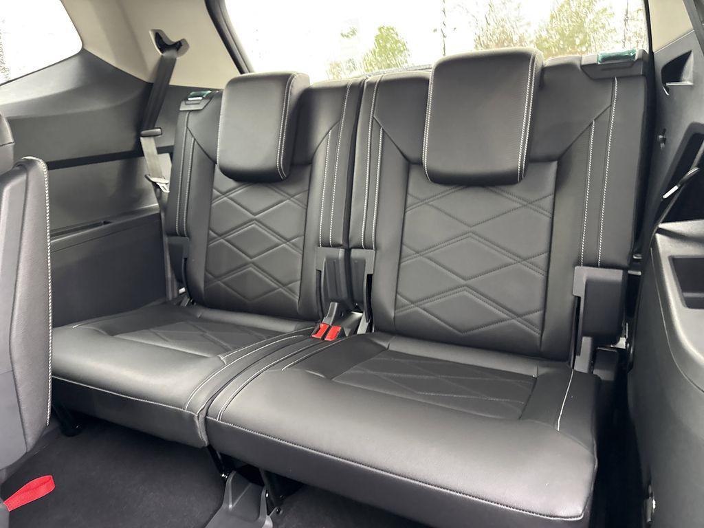 new 2026 Volkswagen Atlas car, priced at $46,783