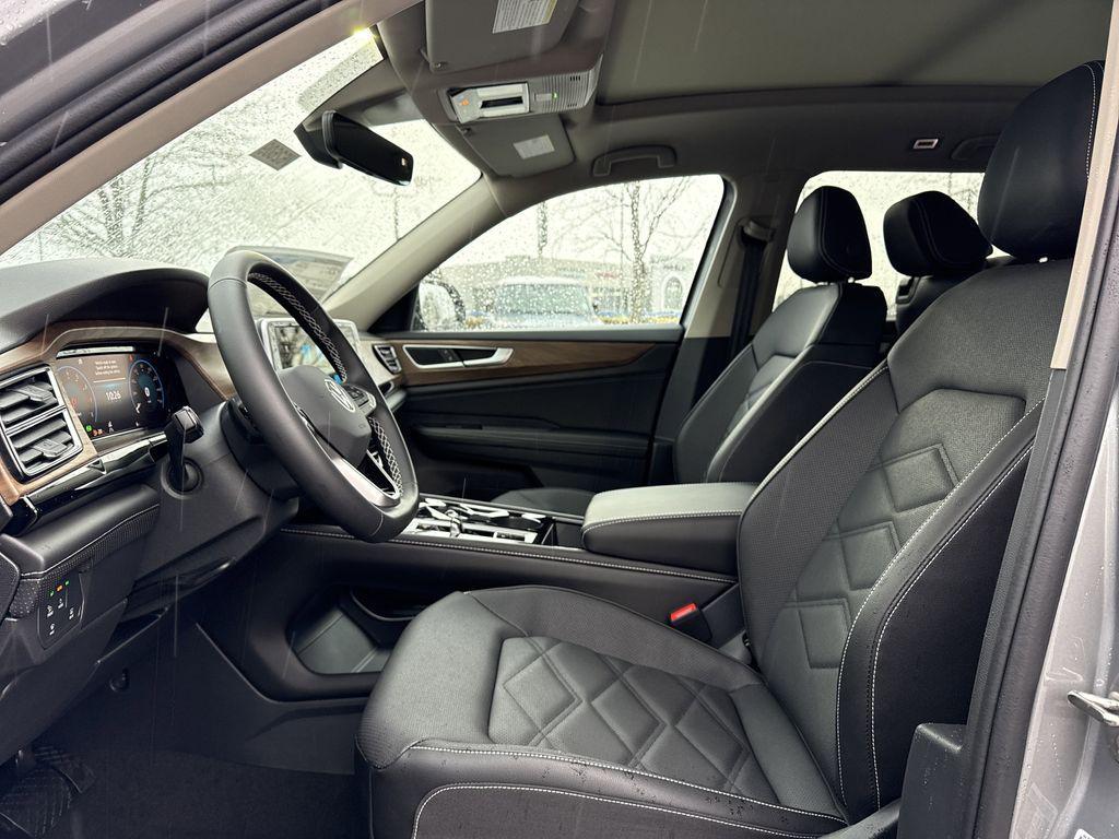 new 2026 Volkswagen Atlas car, priced at $46,783