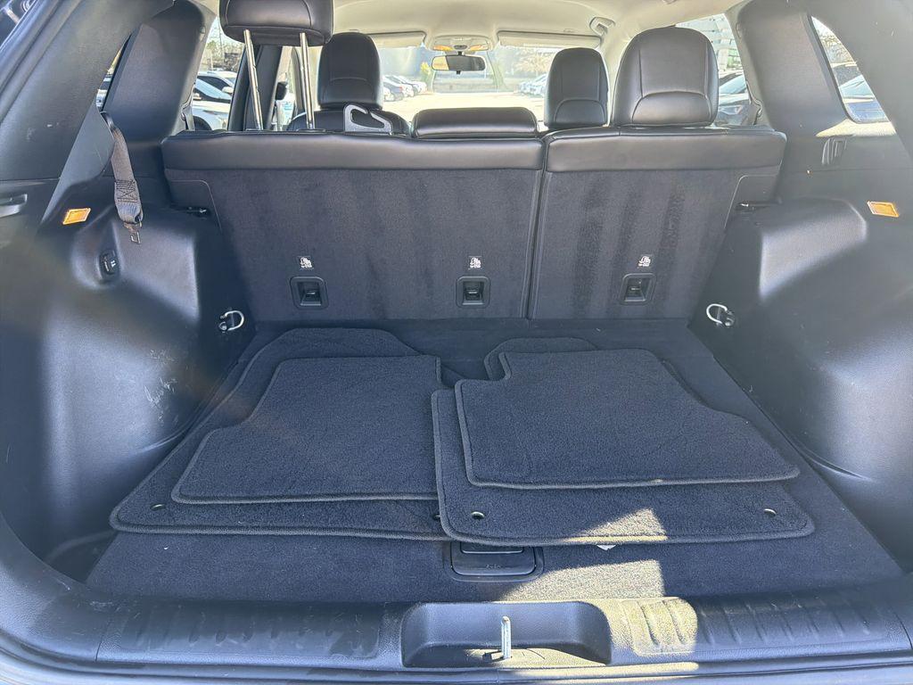 used 2019 Jeep Cherokee car, priced at $13,500