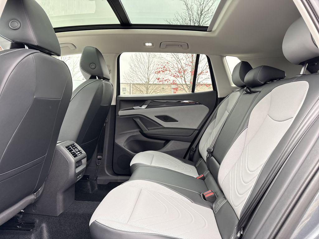 new 2026 Volkswagen Tiguan car, priced at $35,911