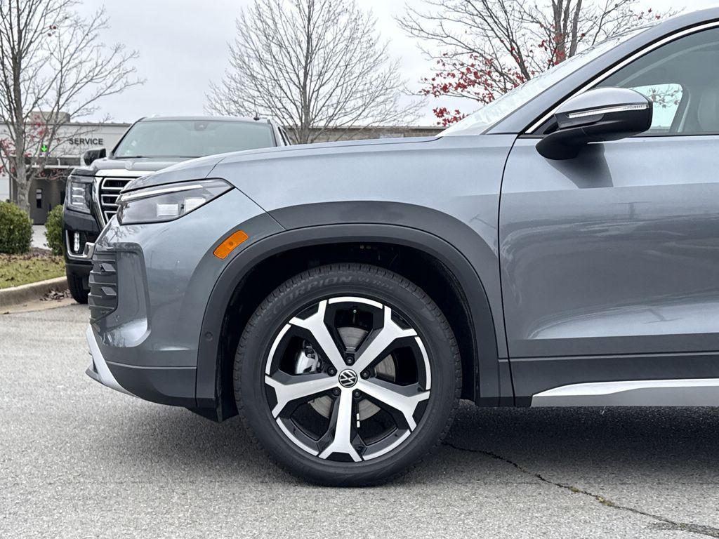 new 2026 Volkswagen Tiguan car, priced at $35,911