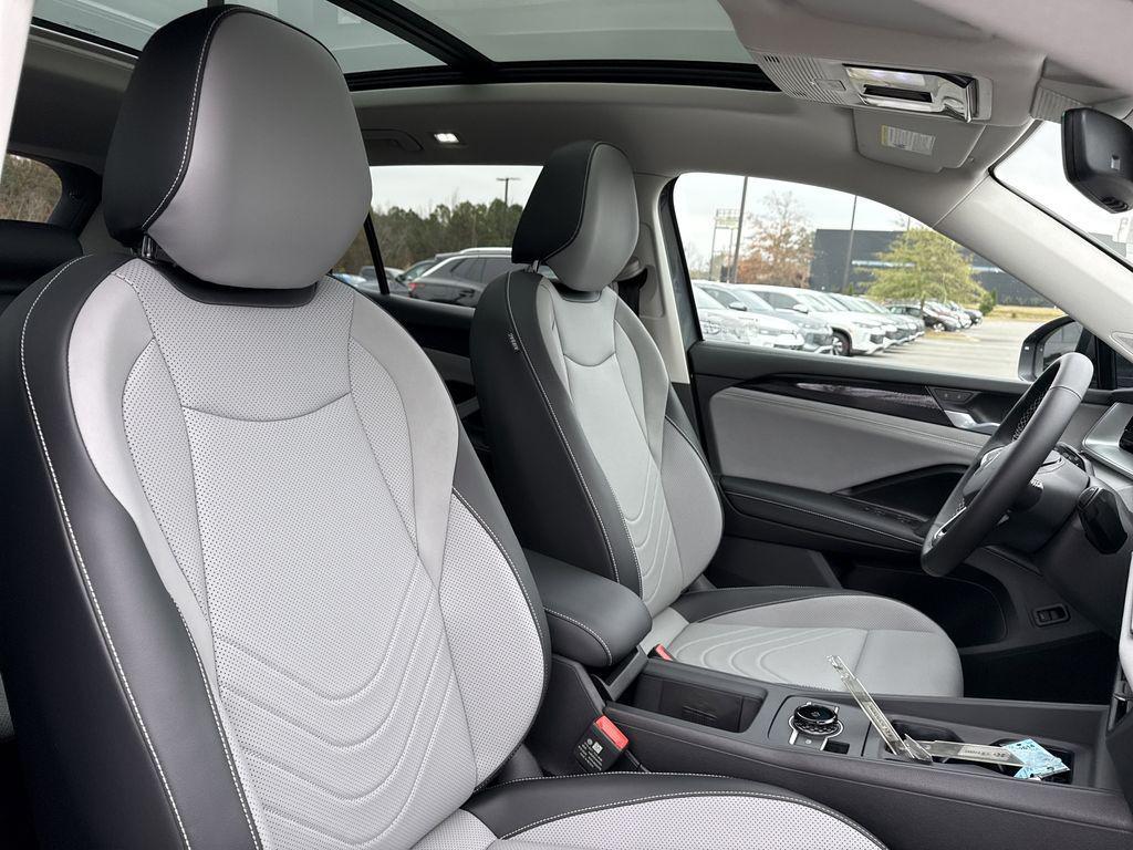 new 2026 Volkswagen Tiguan car, priced at $35,911