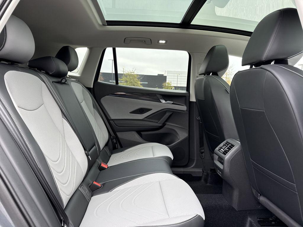 new 2026 Volkswagen Tiguan car, priced at $35,911