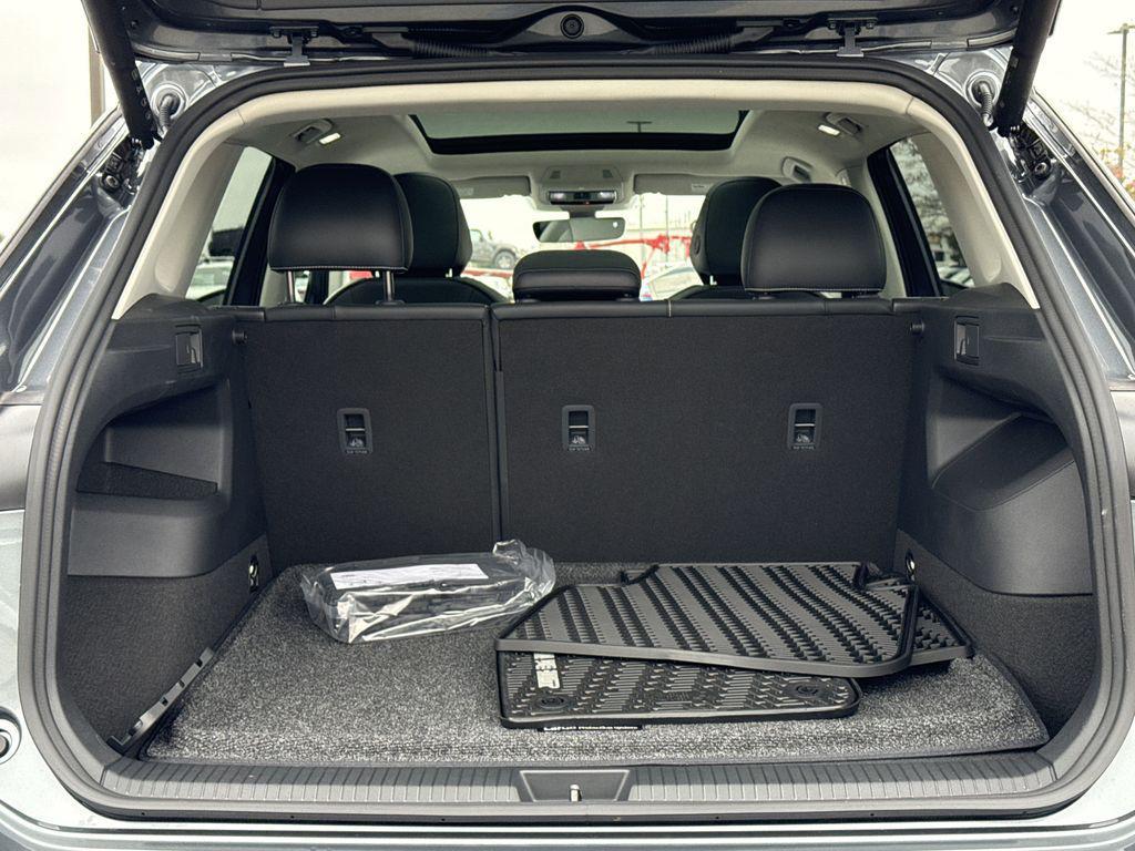 new 2026 Volkswagen Tiguan car, priced at $35,911