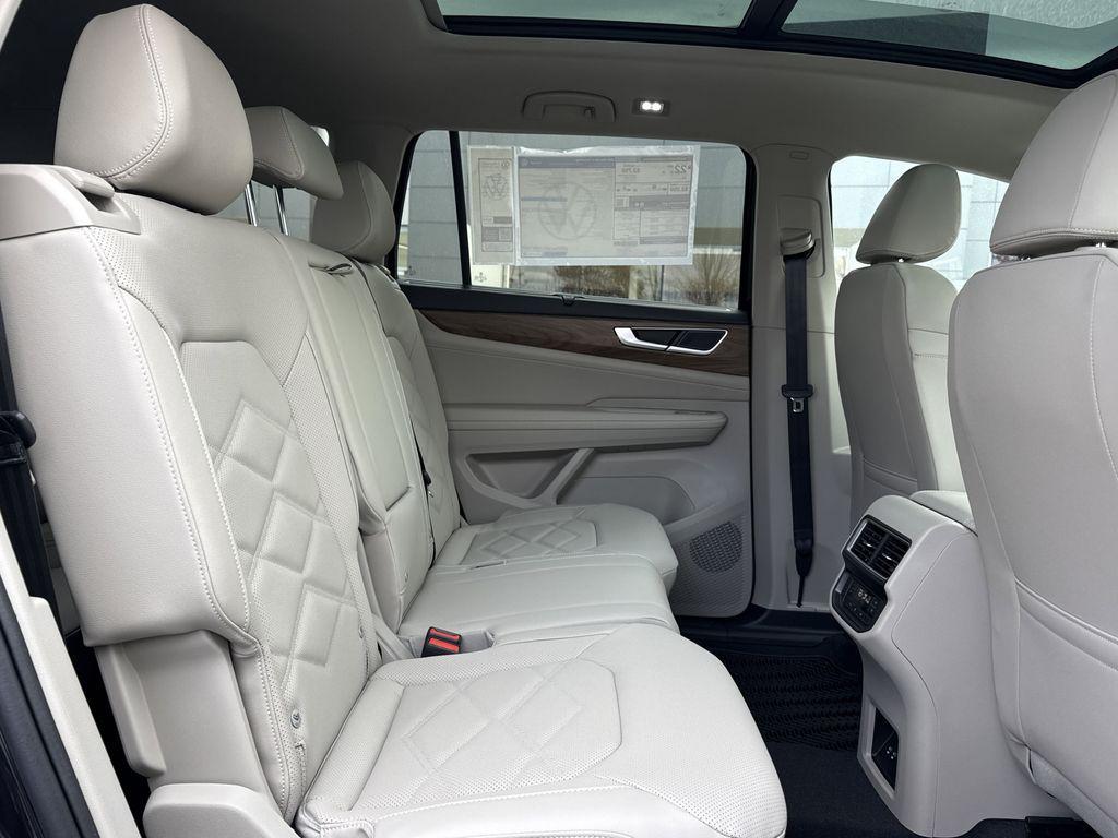 new 2026 Volkswagen Atlas car, priced at $46,589