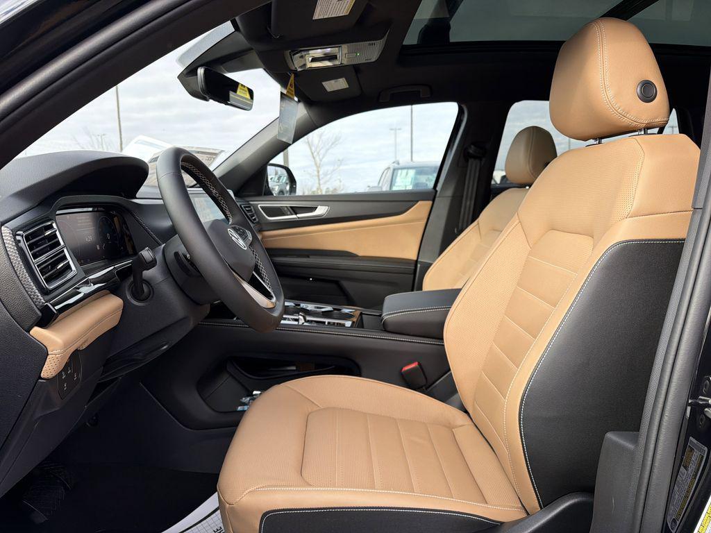 new 2026 Volkswagen Atlas Cross Sport car, priced at $49,625