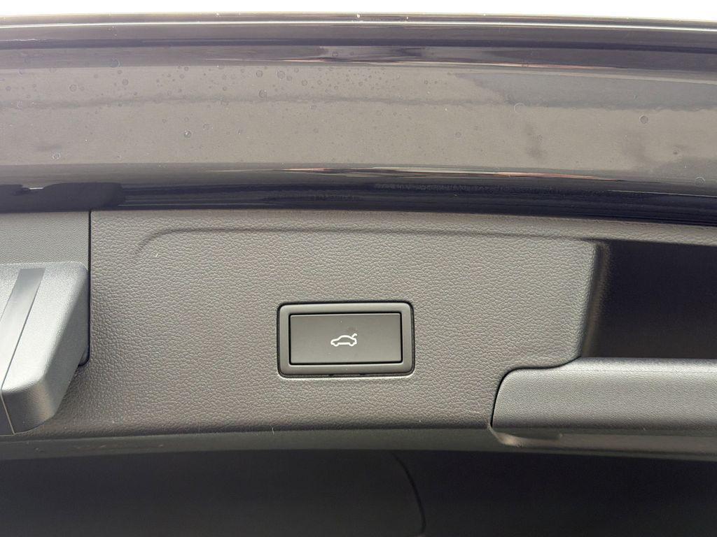 new 2026 Volkswagen Atlas Cross Sport car, priced at $49,625