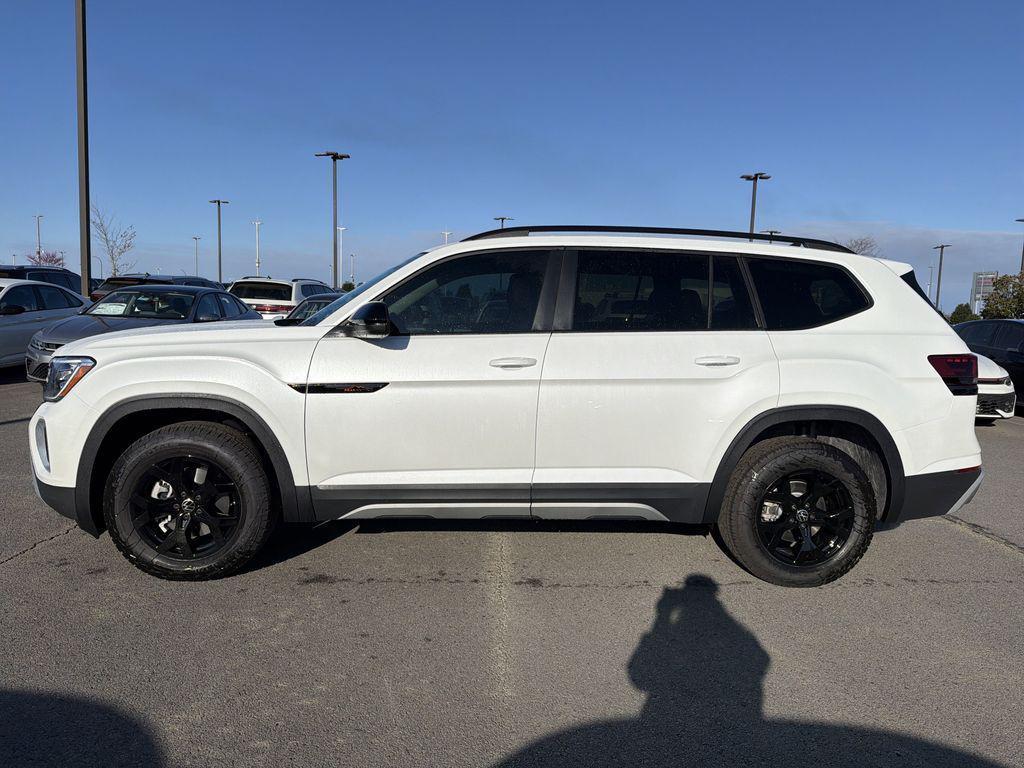 new 2026 Volkswagen Atlas car, priced at $49,288