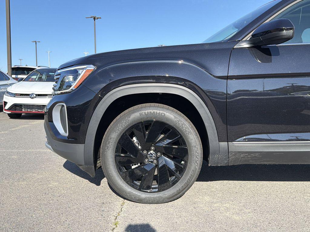 new 2026 Volkswagen Atlas car, priced at $46,783