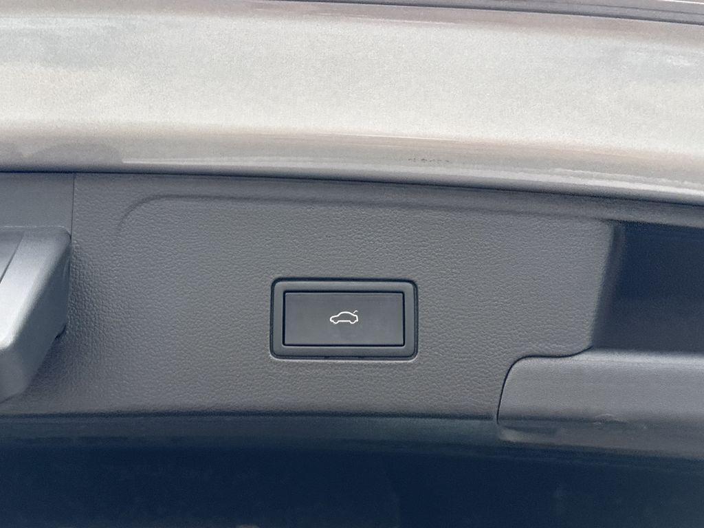 used 2025 Volkswagen Atlas Cross Sport car, priced at $38,500