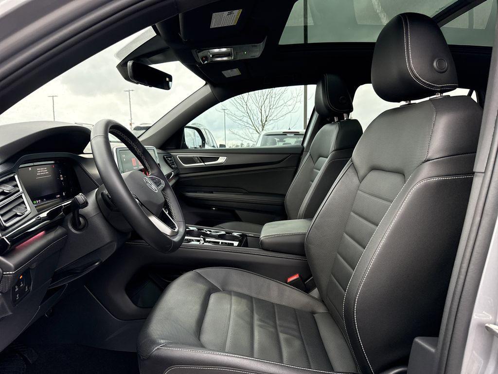 used 2025 Volkswagen Atlas Cross Sport car, priced at $38,500