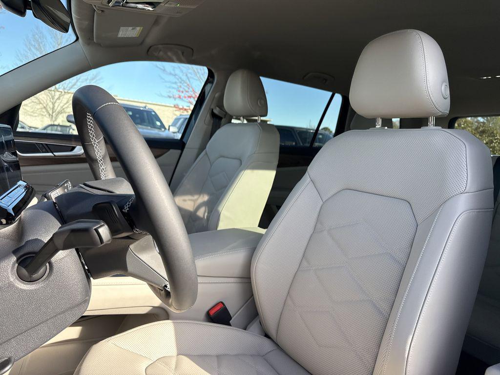 new 2026 Volkswagen Atlas car, priced at $40,439