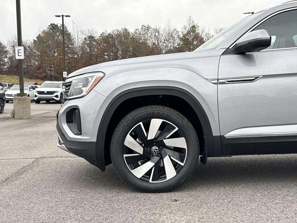 new 2026 Volkswagen Atlas Cross Sport car, priced at $49,416