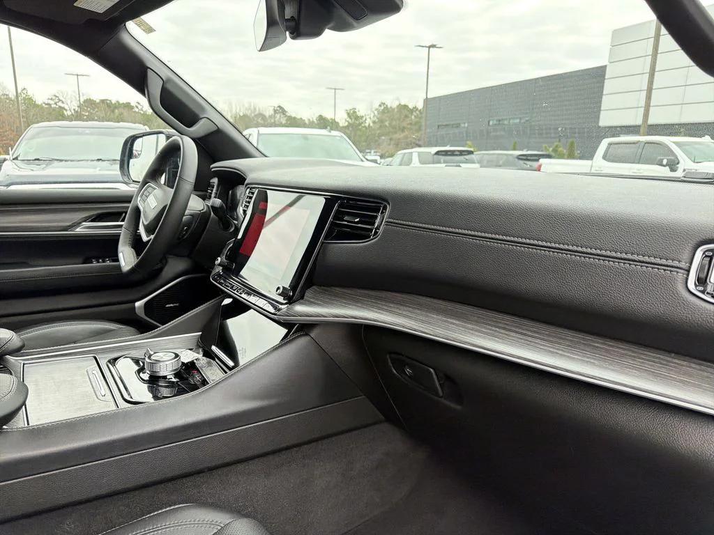 used 2024 Jeep Wagoneer L car, priced at $37,000