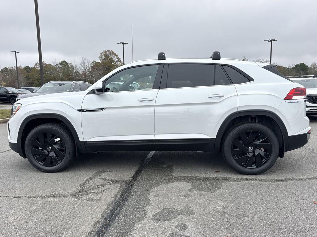 new 2026 Volkswagen Atlas Cross Sport car, priced at $45,911