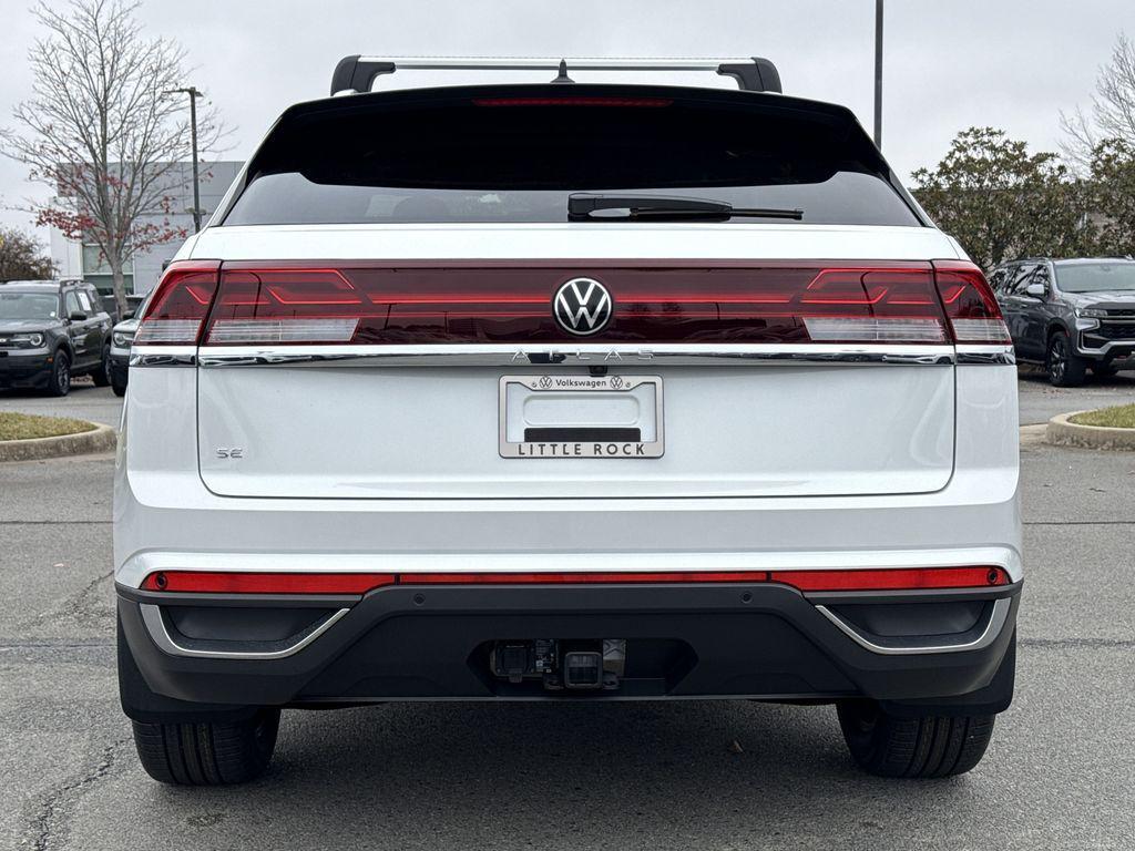 new 2026 Volkswagen Atlas Cross Sport car, priced at $45,911
