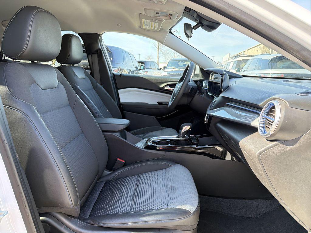 used 2025 Chevrolet Trax car, priced at $20,000