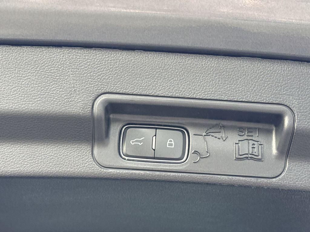 used 2022 Ford Explorer car, priced at $20,000