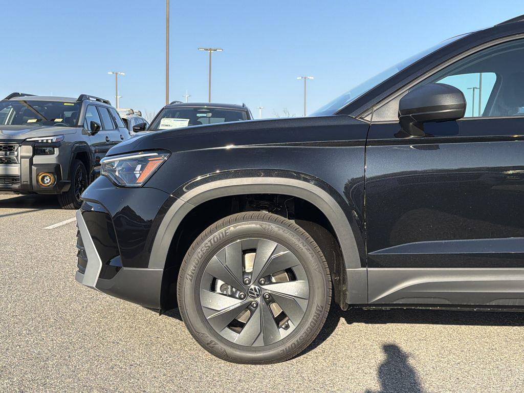 new 2026 Volkswagen Taos car, priced at $28,047
