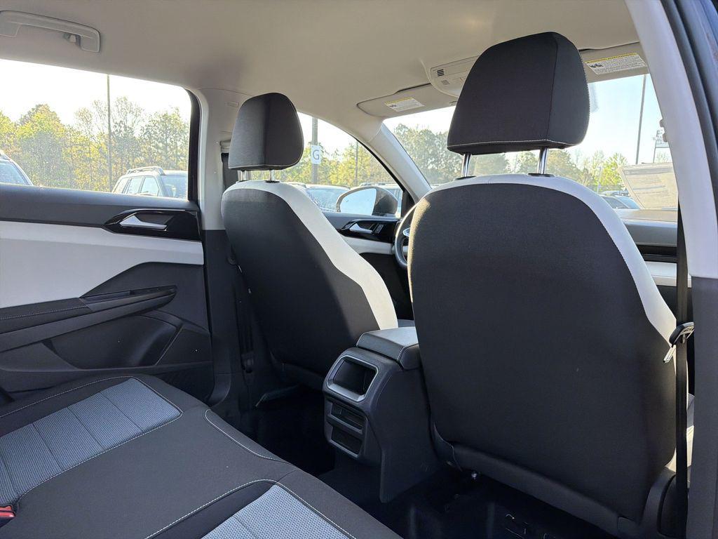 new 2026 Volkswagen Taos car, priced at $28,047