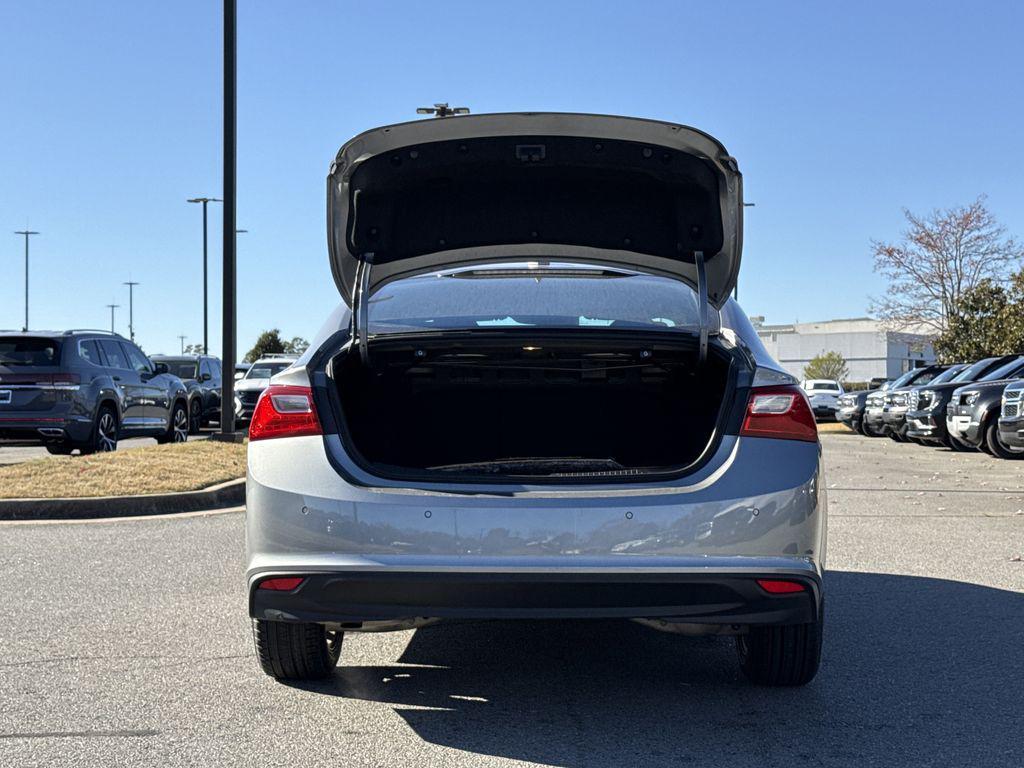 used 2024 Chevrolet Malibu car, priced at $19,000