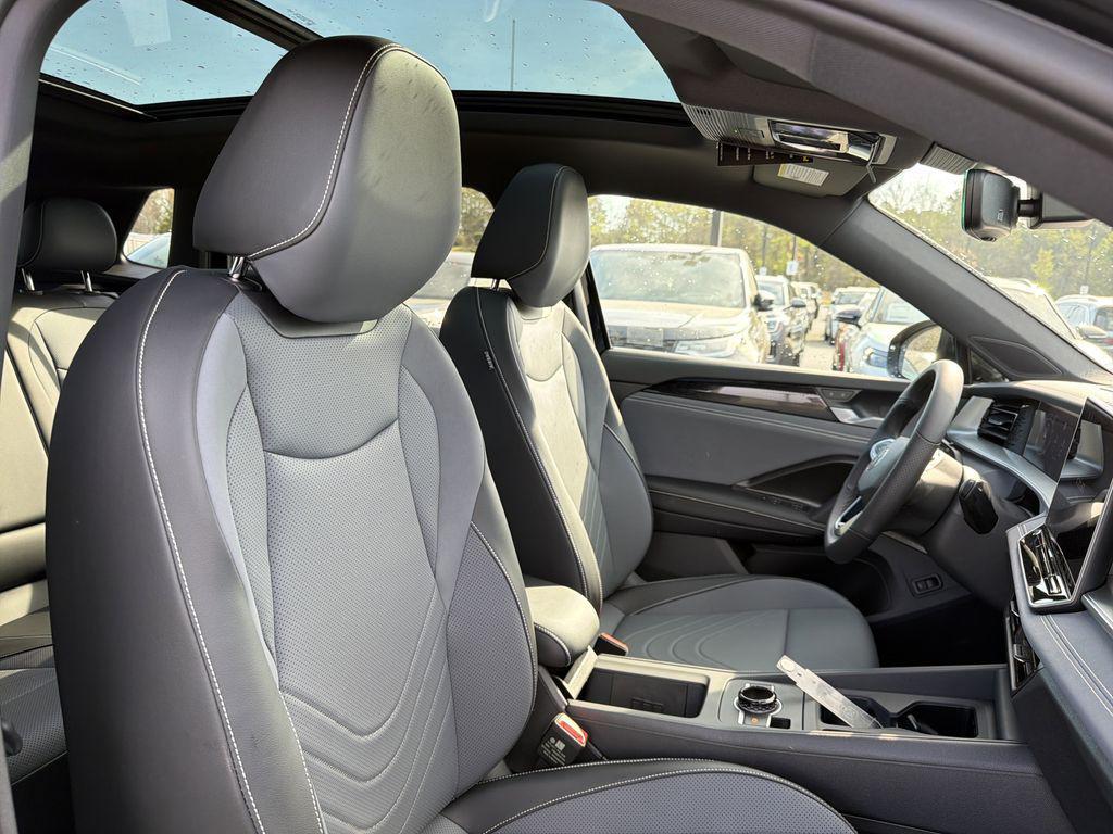 new 2026 Volkswagen Tiguan car, priced at $38,403