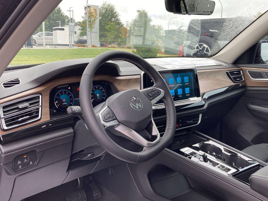 new 2026 Volkswagen Atlas car, priced at $46,271