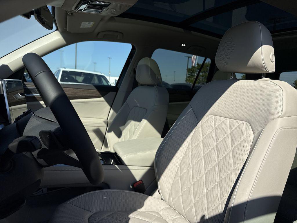 new 2026 Volkswagen Atlas car, priced at $55,249