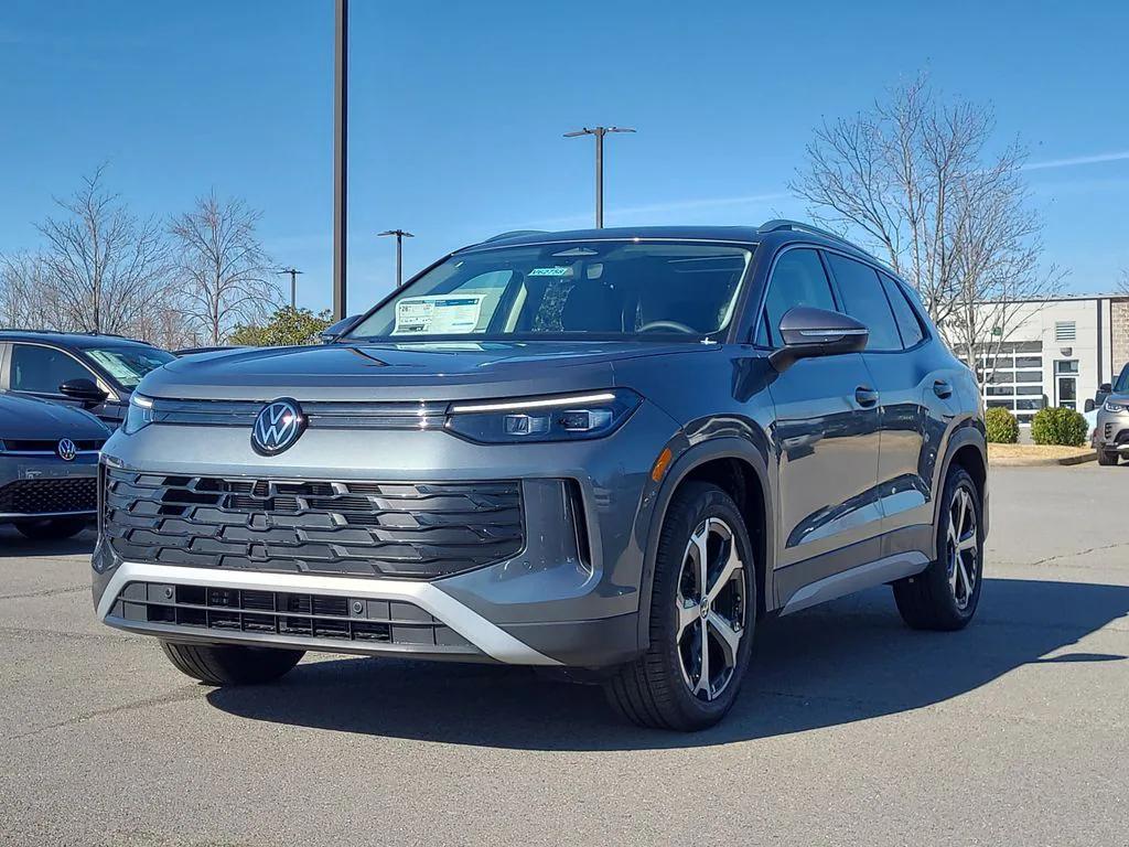 new 2026 Volkswagen Tiguan car, priced at $35,911