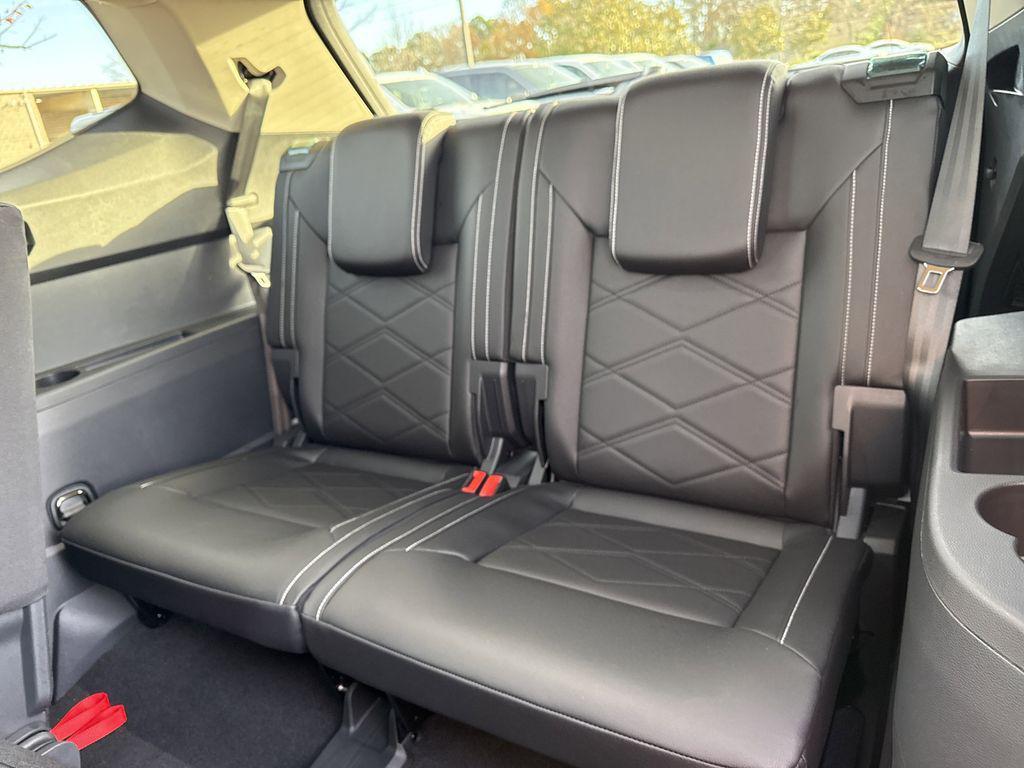 new 2026 Volkswagen Atlas car, priced at $46,185