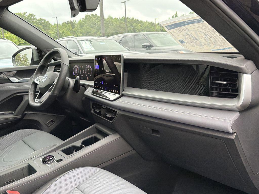 new 2026 Volkswagen Tiguan car, priced at $38,403