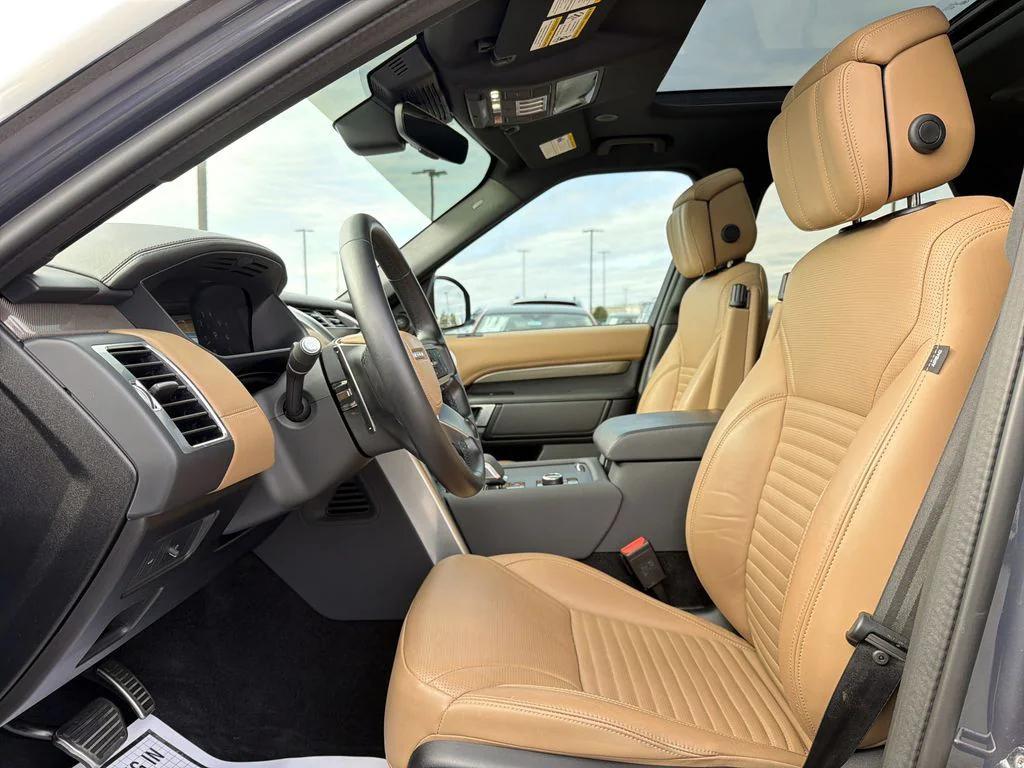 used 2024 Land Rover Discovery car, priced at $45,500