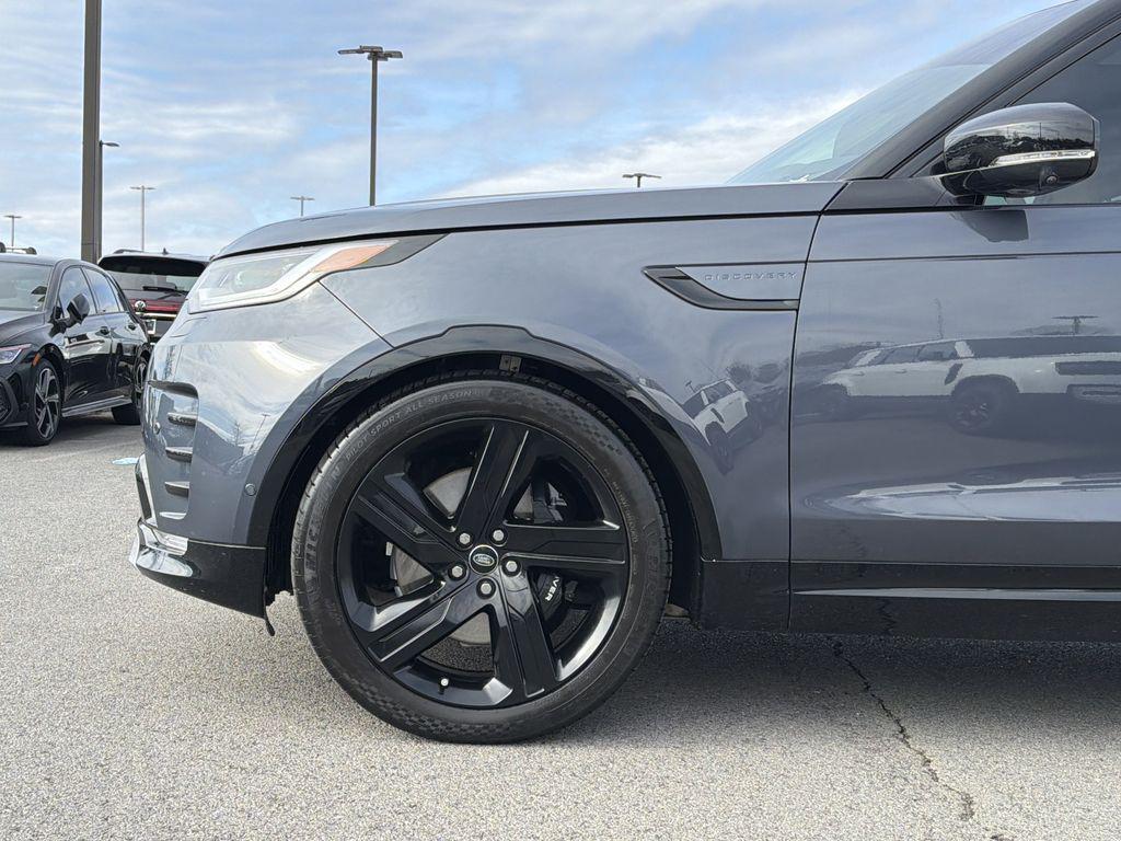 used 2024 Land Rover Discovery car, priced at $45,500