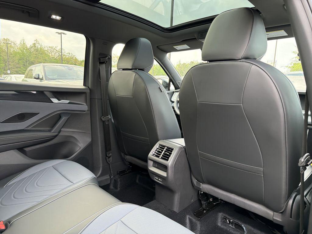 new 2026 Volkswagen Tiguan car, priced at $38,403