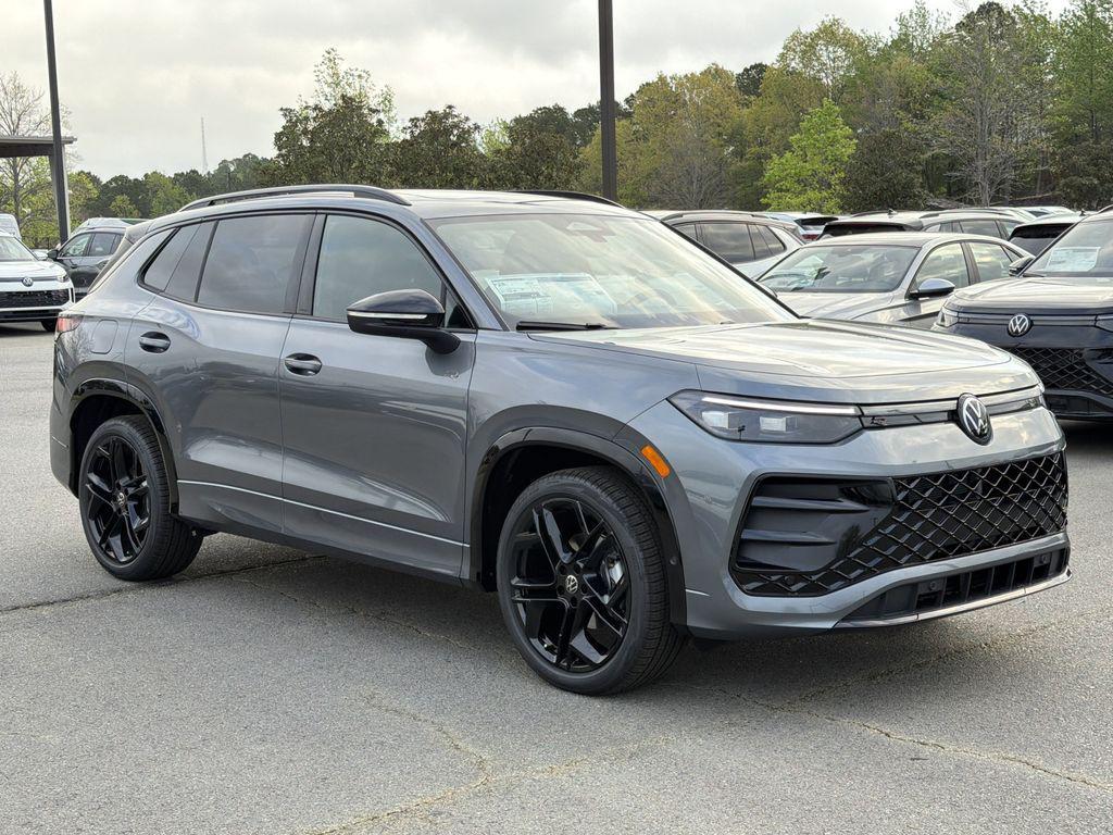 new 2026 Volkswagen Tiguan car, priced at $38,403