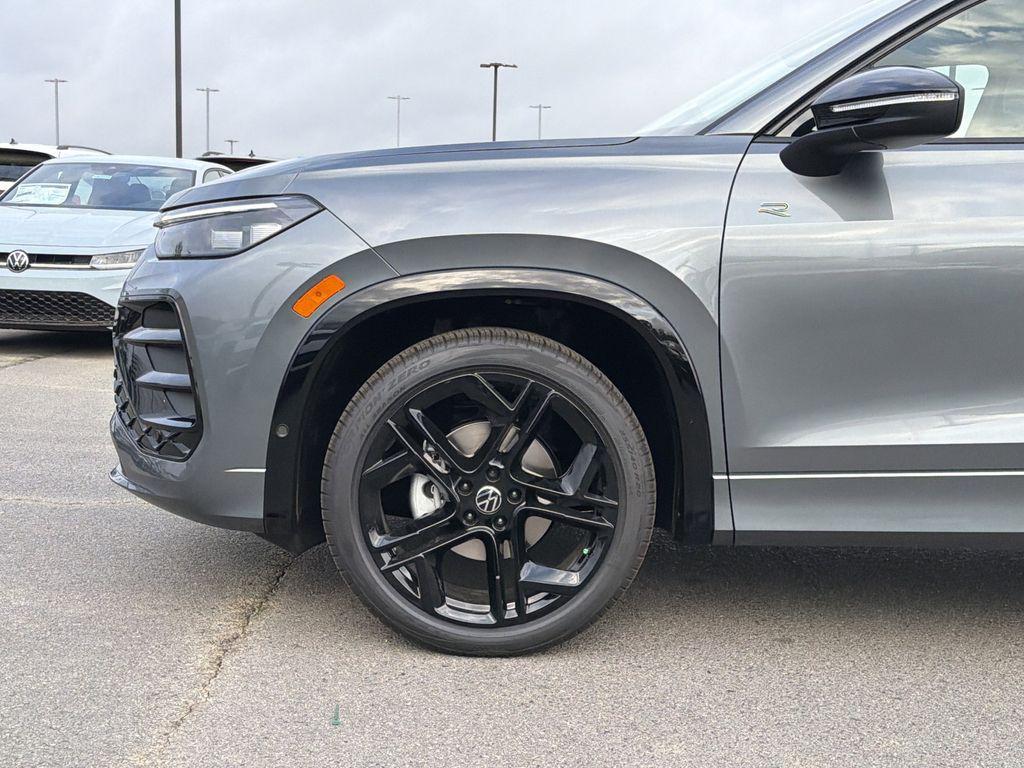 new 2026 Volkswagen Tiguan car, priced at $38,403