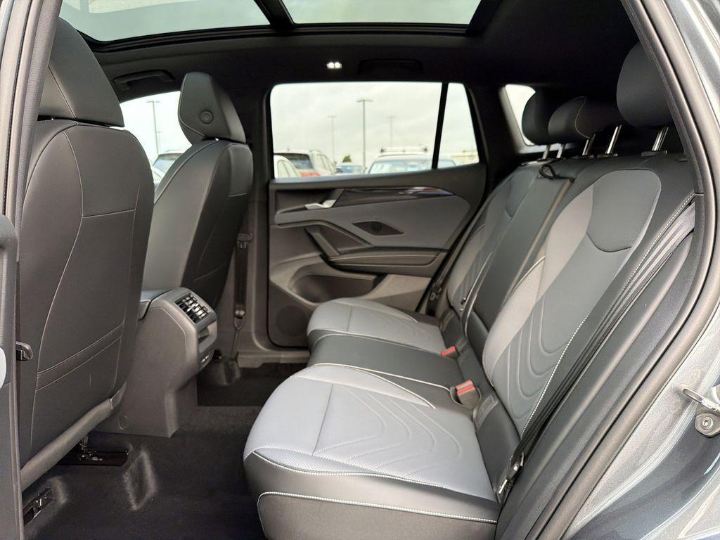 new 2026 Volkswagen Tiguan car, priced at $38,403