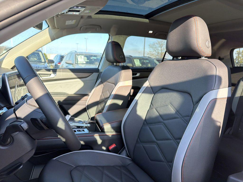 new 2026 Volkswagen Atlas car, priced at $48,750