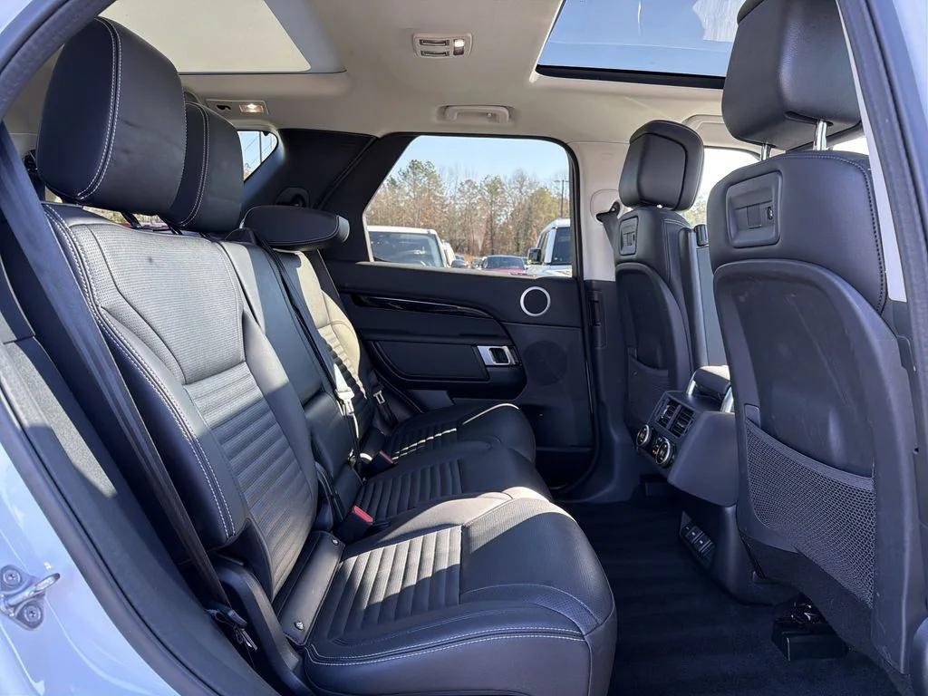 used 2024 Land Rover Discovery car, priced at $29,350